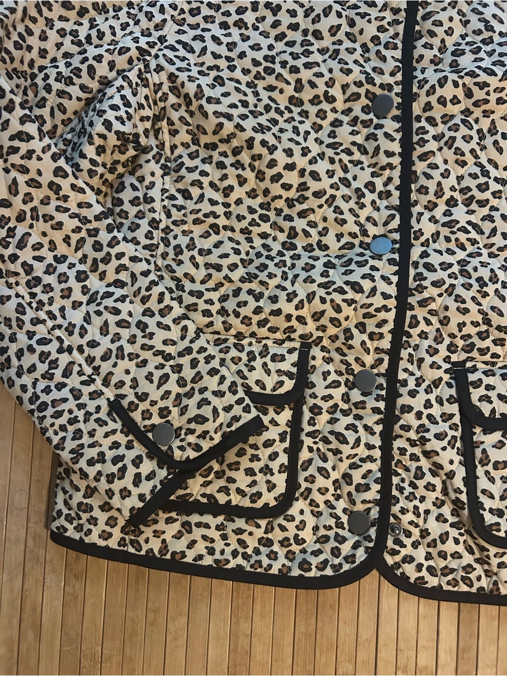 Talbots Women's Sz M Cottagecore Grabdmacore Quilted Cheetah Print Coat Jacket - Picture 2 of 16